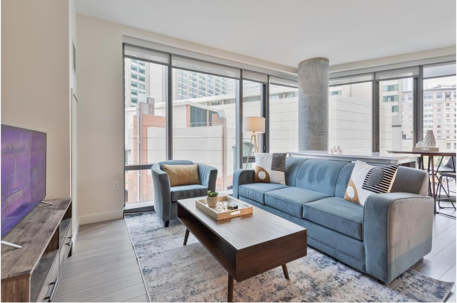 Apartment Spacious In Back Bay